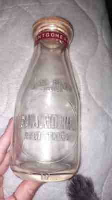 Vintage Norristown PA Milk Pint Bottle Wm. J. Holmes dairy Montgomery county