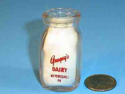 VINTAGE GNAGEY'S DAIRY MEYERSDALE PENNSYLVANIA PA CREAMER BOTTLE~MILK RELATED