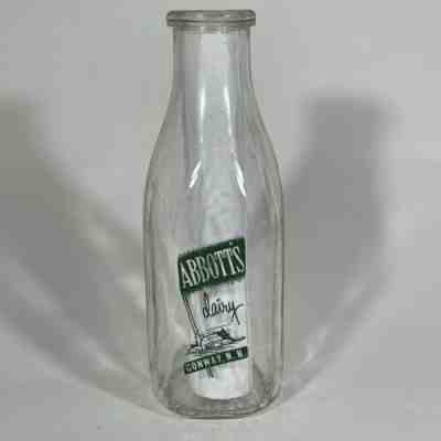 Vintage 1 Qt Glass Milk Bottle Abbotts Dairy Conway New Hampshire Farm Cow Decor