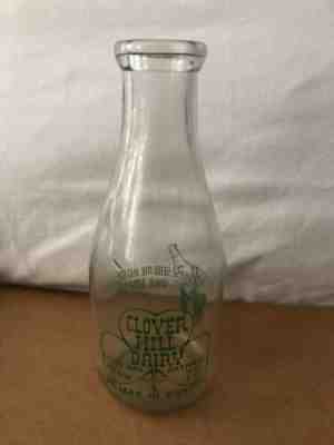 Vintage CLOVER HILL DAIRY Milk Bottle Glass GORE BAY ONTARIO Man green