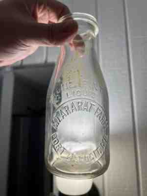 Rare Mt Ararat Farm Port Deposit Maryland pint Milk Bottle