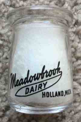 GLASS MEADOWBROOK DAIRY CREAMER MILK BLACK PYRO HOLLAND MI DUTCH MILL RESTAURANT