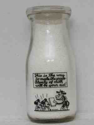 TRPHP Milk Bottle Dairymen's Center Hilo HI DISNEY Clarabelle Morty Ferdie RARE