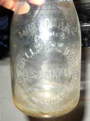 RARE SHELLBARK DAIRY A S AUMEND BRISTOLVILLE OHIO OH QUART MILK BOTTLE UNLISTED