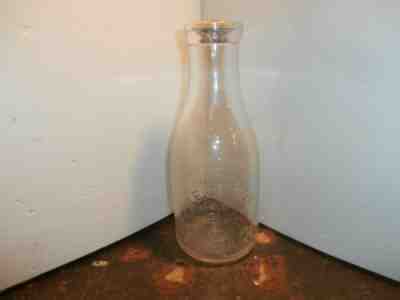 D.E.Weaver quart milk bottle, Malvern, PA Chester County