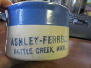 Butter Crock Ashley-Ferrell Battle Creek, Mich. 2-Tone Blue & White SCARCE MI