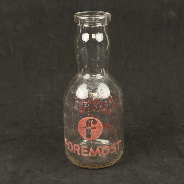 Vintage FOREMOST Red Pyro QT Milk Bottle, Charlotte NC City of Churches