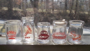 GROUP OF 5 VINTAGE GLASS MILK CREAMERS SUNSET DAIRY CROWLEYS MARSH BURNSIDE NICE