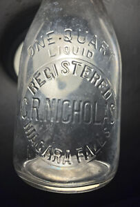 ANTIQUE RARE C. R. NICHOLAS DAIRY NIAGARA FALLS NEW YORK QUART MILK BOTTLE