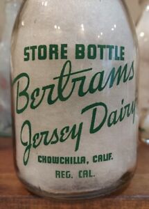 MILK BOTTLE VINTAGE BERTRAM'S JERSEY DAIRY CHOWCHILL CALIFORNIA CA GREEN PYRO