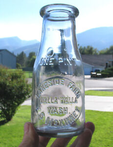 nice! rare! WALLA WALLA WA / LAKESIDE DAIRY milk bottle E S McKINNEY pint emb.