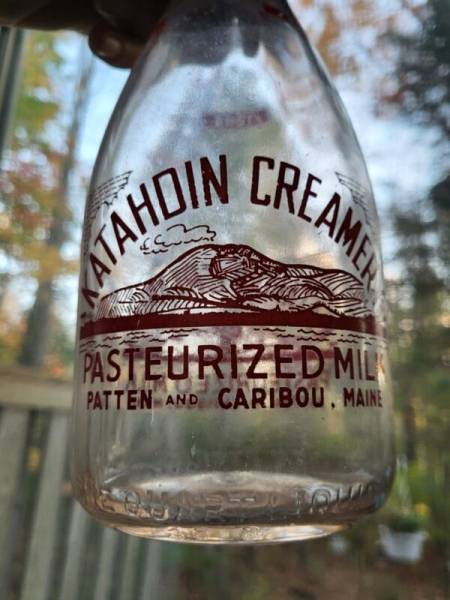 Katahdin Creamery milk bottle quart Patten Caribou Maine Me red acl rare find