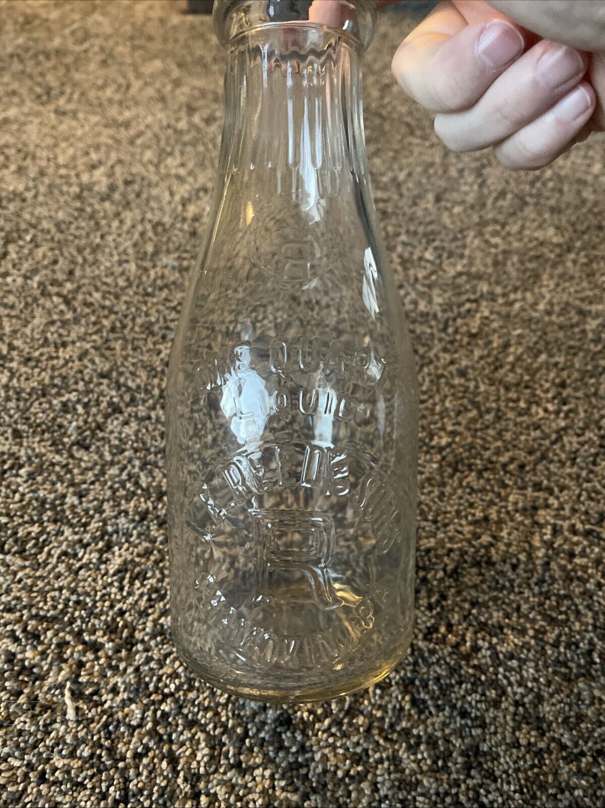 Vintage TREQ J E Reed Dairy Quart Milk Bottle Shamokin Mt Carmel PA