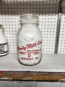 Gallon Purity Milk Co Phillipsburg Pa. Buttermilk jug, nice condition