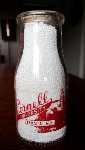 1950's CORNELL UNIVERSITY Ithaca NEW YORK 1/2pint dairy N.Y. milk bottle COLLEGE