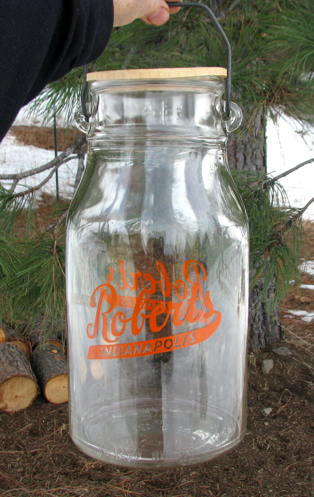 HUGE GALLON! old ROBERTS / INDIANAPOLIS INDIANA milk bottle Pyro w/ Metal Bail