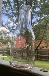 Rare Emb. Milk Bottle Echo Farms Co. J.A. Turner Framingham Ma