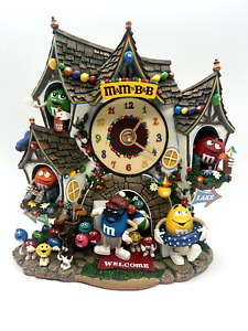 Rare 2005 Danbury Mint "M&M Bed & Breakfast" Clock Collectible New Old Stock