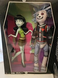 Monster High 2012 SDCC *RARE* SCARAH SCREAMS and HOODUDE VOODOO NEW IN BOX
