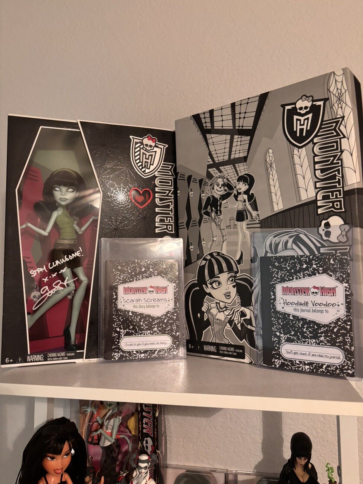 Scarah Screams 2012 SDCC Monster High Signed By GARRETT SANDER!!