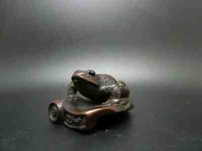 Superb 19thC Wood Netsuke of Frog on Roof Tile By æ?¯æµ GIRYU, Hida School?