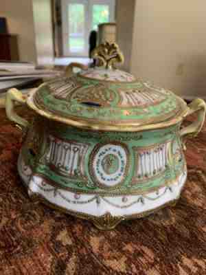 Vintage Nippon Dresser Box Large 7 1/2x5” Green And White With Applied Gold/Enam