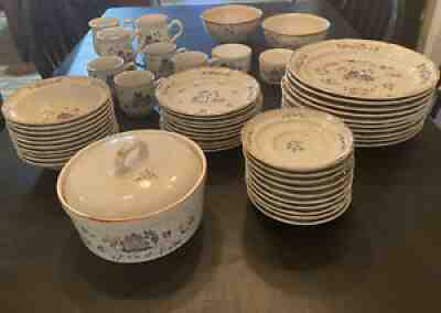 52 Piece Jamestown Country Home Vintage China Set International Heartland Japan