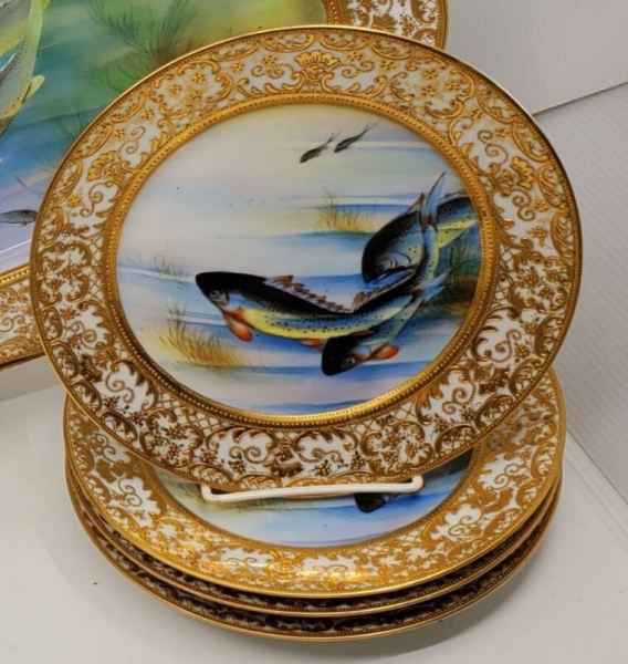 VINTAGE NIPPON RAISED GILT & HAND PAINTED FISH PLATE SET (4) EXQUISITE & RARE