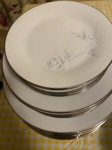 Noritake China Virtue 2934 set of 8