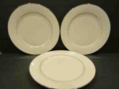 NORITAKE JAPAN CHINA Sorrento WHITE FLOWERS Set of 3 Dinner Plates 10.25