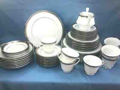 Noritake Contemporary Legacy Platinum China Dinnerware Set of 50! Mint!