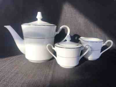 HTF Noritake Sorrento ivory China white flowers Coffee Tea pot sugar & creamer