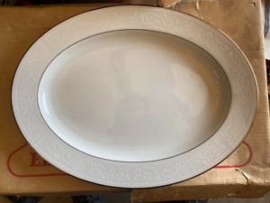 Vintage Noritake Ivory China Sorrento 7565 Oval Serving Platter - 16 Inches Wide