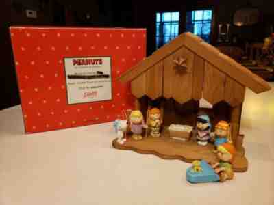 Willitts Peanuts Snoopy Musical Porcelain Nativity Set Wood Creche Manger