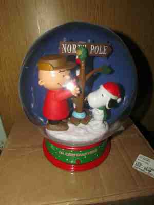 Peanuts musical globe charlie brown christmas