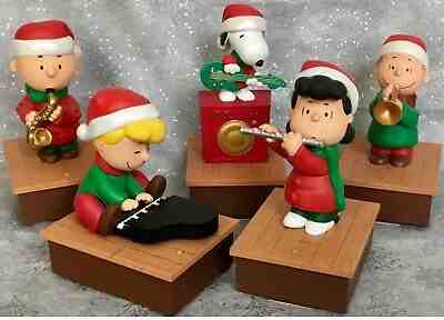 HALLMARK 2011-2012 PEANUTS GANG BAND WIRELESS SET OF 5