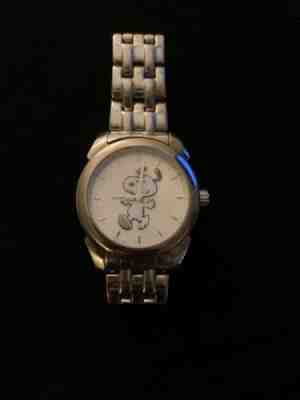 Fossil Limited Edition Peanuts Collection Snoopy Water Resistant Wrist Watch AWE