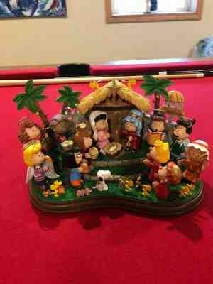 Peanuts snoopy Danbury mint Nativity