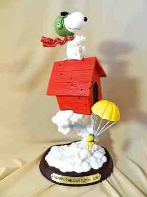 Danbury Mint - Peanuts - Limited Edition Snoopy WWI Flying Ace NIB with COA