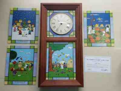 Danbury Mint Peanuts Four Seasons Stained Glass Lighted Clock. RARE. COA