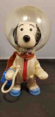 vintage 1969 snoopy astronaut doll