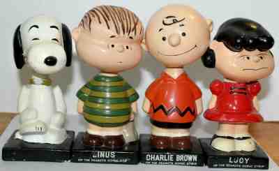 Four Vintage 1960s Lego Peanuts Characters Bobbleheads