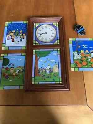 Rare DANBURY MINT Stained Glass Peanuts Snoopy Seasons Wall Clock Lighted