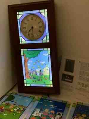 Rare DANBURY MINT Stained Glass Peanuts Snoopy Seasons Wall Clock Lighted Rare