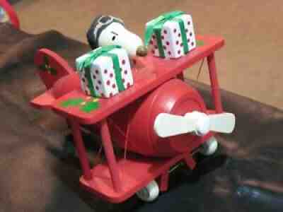 SNOOPY / PEANUTS SCHMID MUSIC BOX AIR PLANE WE WISH YON A MERRY X MAS