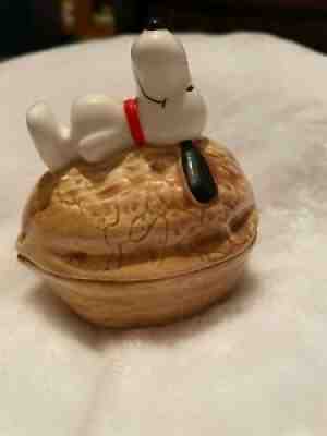 ビンテージ　'70s スヌーピー Walnut trinket box ビンテージ '70s スヌーピー Walnut trinket box ビンテージ