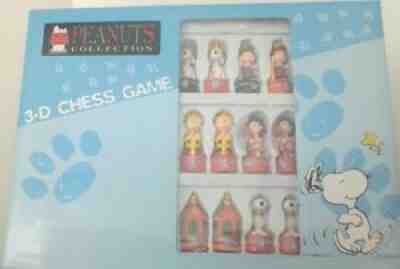 Peanuts Snoopy,Charlie Brown Woodstock Lucy 3-D Chess Game, Brand New,HTF