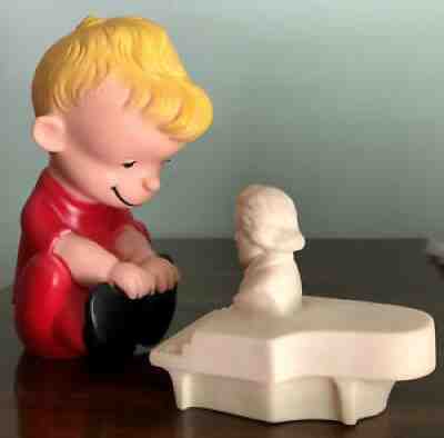 RARE 1950â??s UFS Hungerford Peanuts Schroeder & Piano Doll Figure Set