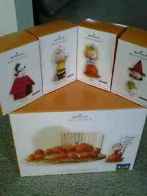 RARE Complete Set Hallmark Keepsake 2006 Its The Great Pumpkin, Charlie deals Brown