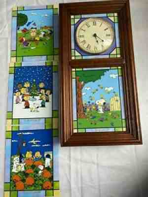 Rare DANBURY MINT Stained Glass Peanuts Snoopy Seasons Wall Clock Lighted